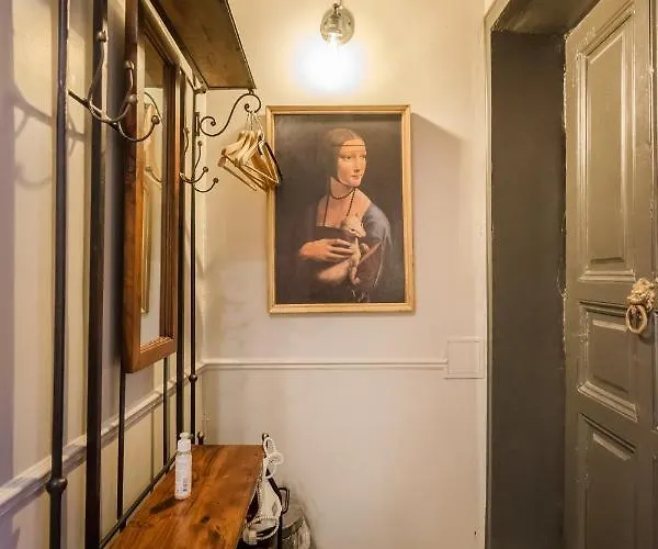 Bpr R20 With A/c דירה *