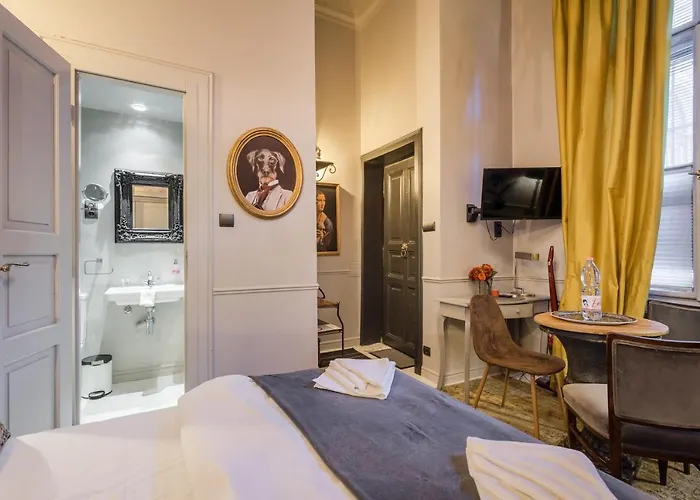 Bpr R20 With A/c דירה *